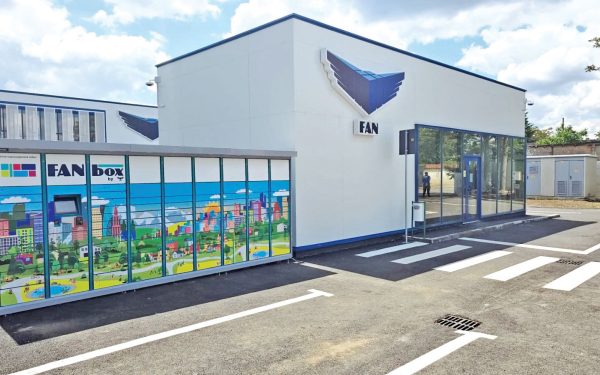 FAN Courier: 37 de puncte de acces, închise. Angajații, relocați