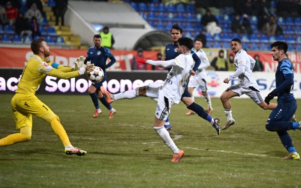 Botoșani – Metaloglobus, nebunie în play-out: Purece, GOL la prima fază