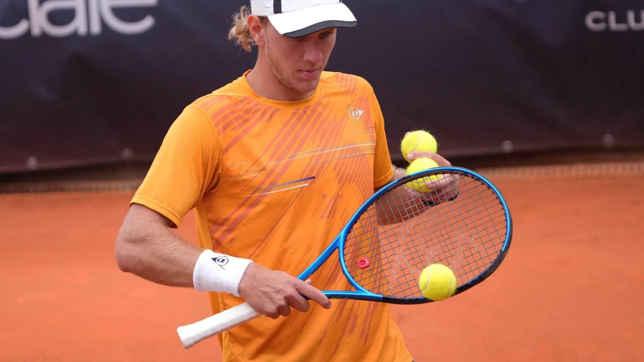 Clasamentul ATP rămâne neschimbat în topul său, cu Carlos Alcaraz în poziția de lider, urmat de Jannik Sinner și Alexander Zverev, chiar în momentul în care sezonul de zgură se află în plină desfășurare, odată cu startul turneului Masters 1000 de la Monte-Carlo