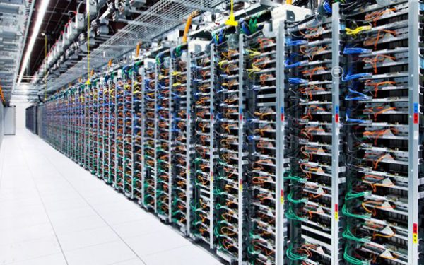 Americanii, revoltați: un stat blochează centrele de date. Facturile explodează