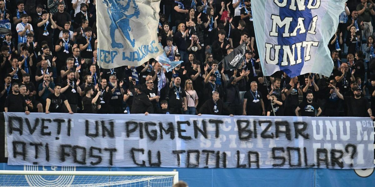 Reacția galeriei Universității Craiova: Ironii „banale”, folclor ultras la derby-ul cu Rapid