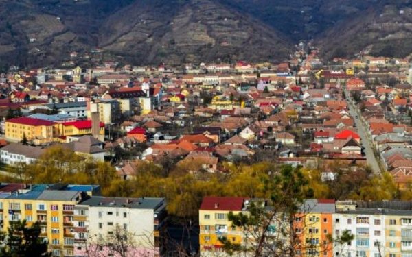 Garsonieră în România, sub 6.000 de euro în aprilie 2026? Prețul șochează!
