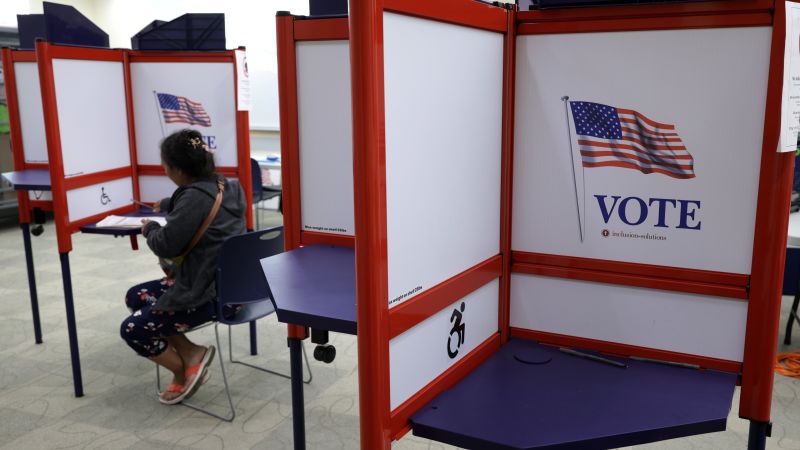 Americanii din Virginia, vot decisiv: Democrații, mai aproape de Congres