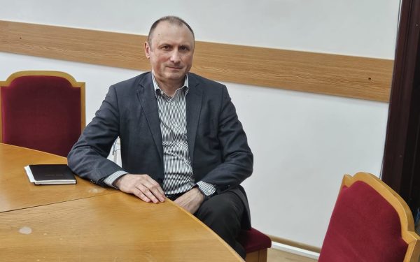 Marea Coaliție, născută în numele stabilității: Un nou capitol pentru România?