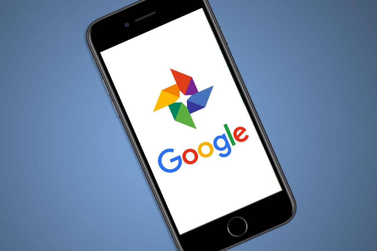 Google Photos introduce funcția AI Enhance pentru utilizatorii Android, facilitând îmbunătățirea instantanee a imaginilor cu un singur buton