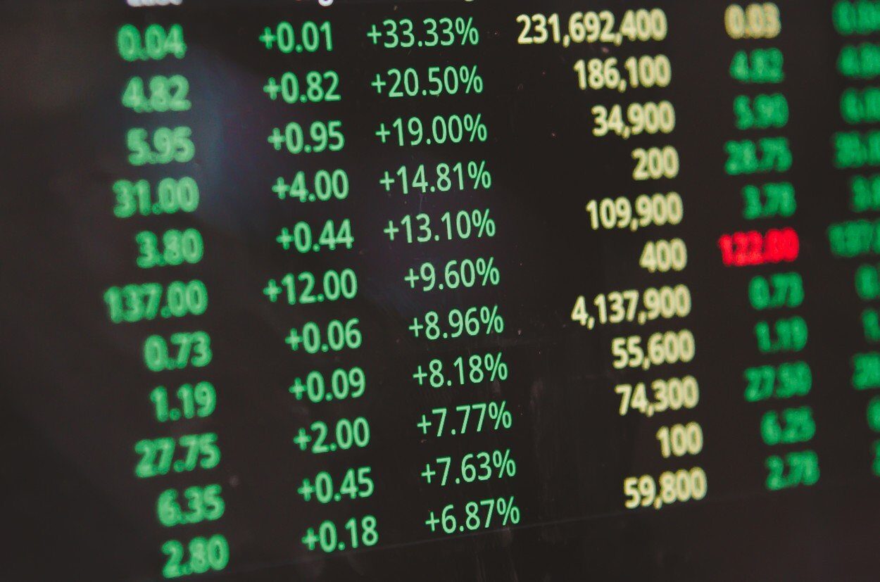 Bursa din București, pe plus după Paște: BET urcă 0,5% pe optimism extern