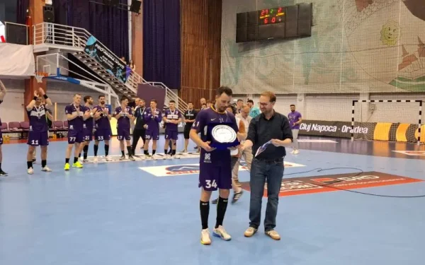 Fritz, huiduit la finala Cupei României la handbal la Timișoara, alături de viceprimari