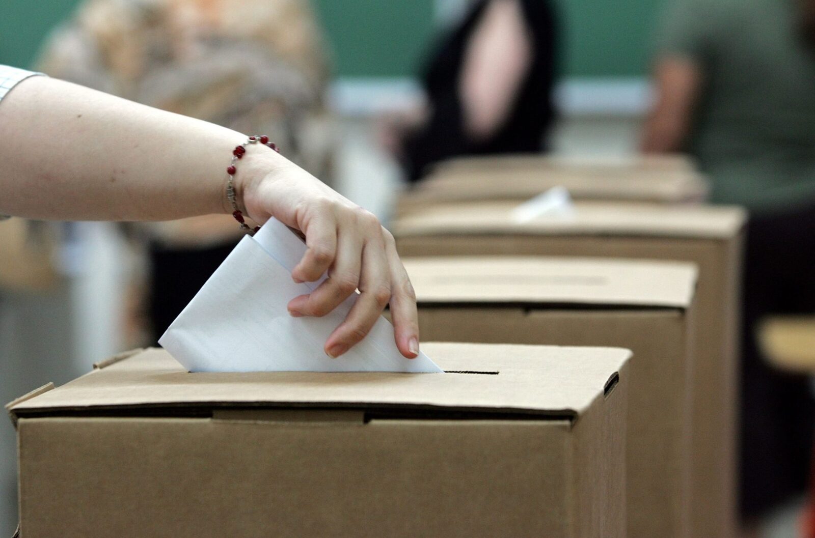 Ungaria la vot: Prezență masivă la urne, peste 66% până la ora 15:00