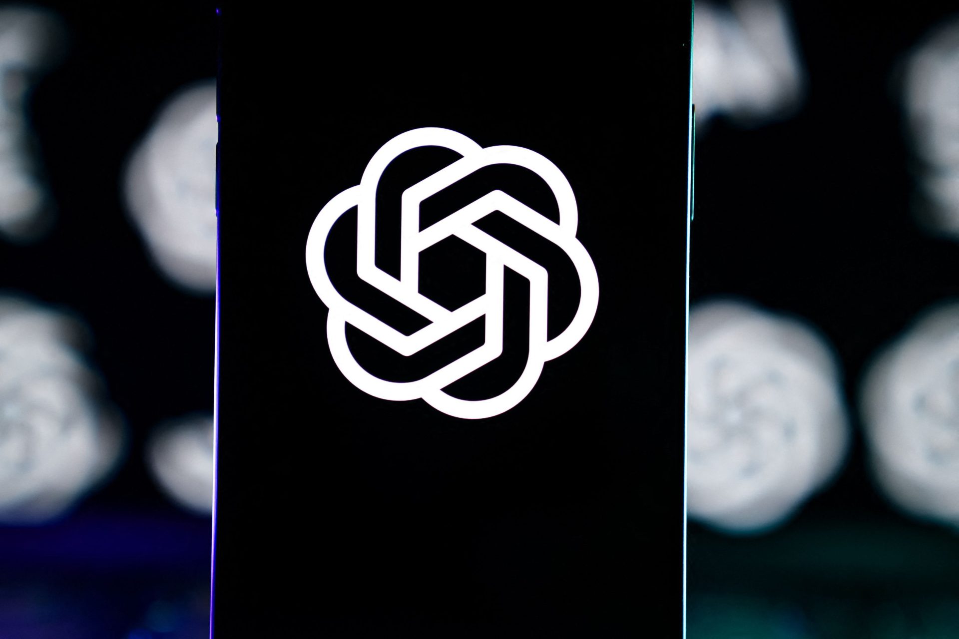 OpenAI, gigantul din spatele celebrului ChatGPT, a decis să suspende principalul său proiect de data center din Marea Britanie, numit Stargate UK