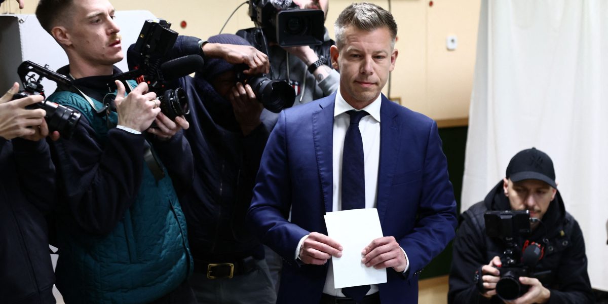 Magyar l-a detronat pe Viktor Orban: Cine e omul care zguduie Ungaria după 16 ani?