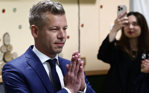 Peter Magyar și Tisza, suspansul votului: Află peste zile dacă au majoritate în Parlament