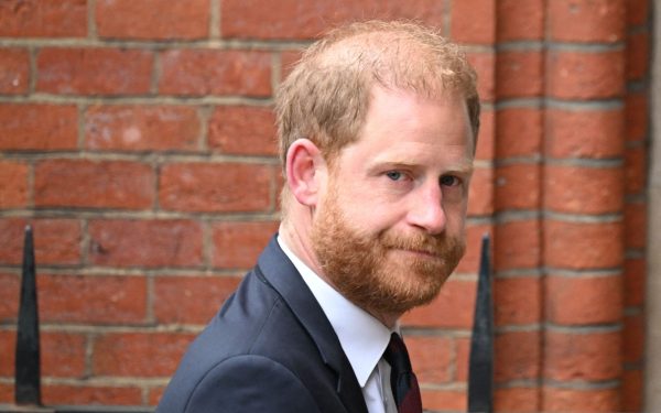 Prințul HARRY, dat în judecată de fosta sa organizație caritabilă