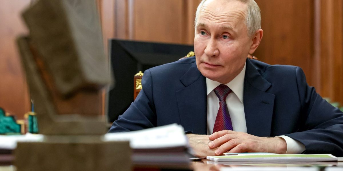 Franța: Putin, lovit în UE după înfrângerea lui Viktor Orban