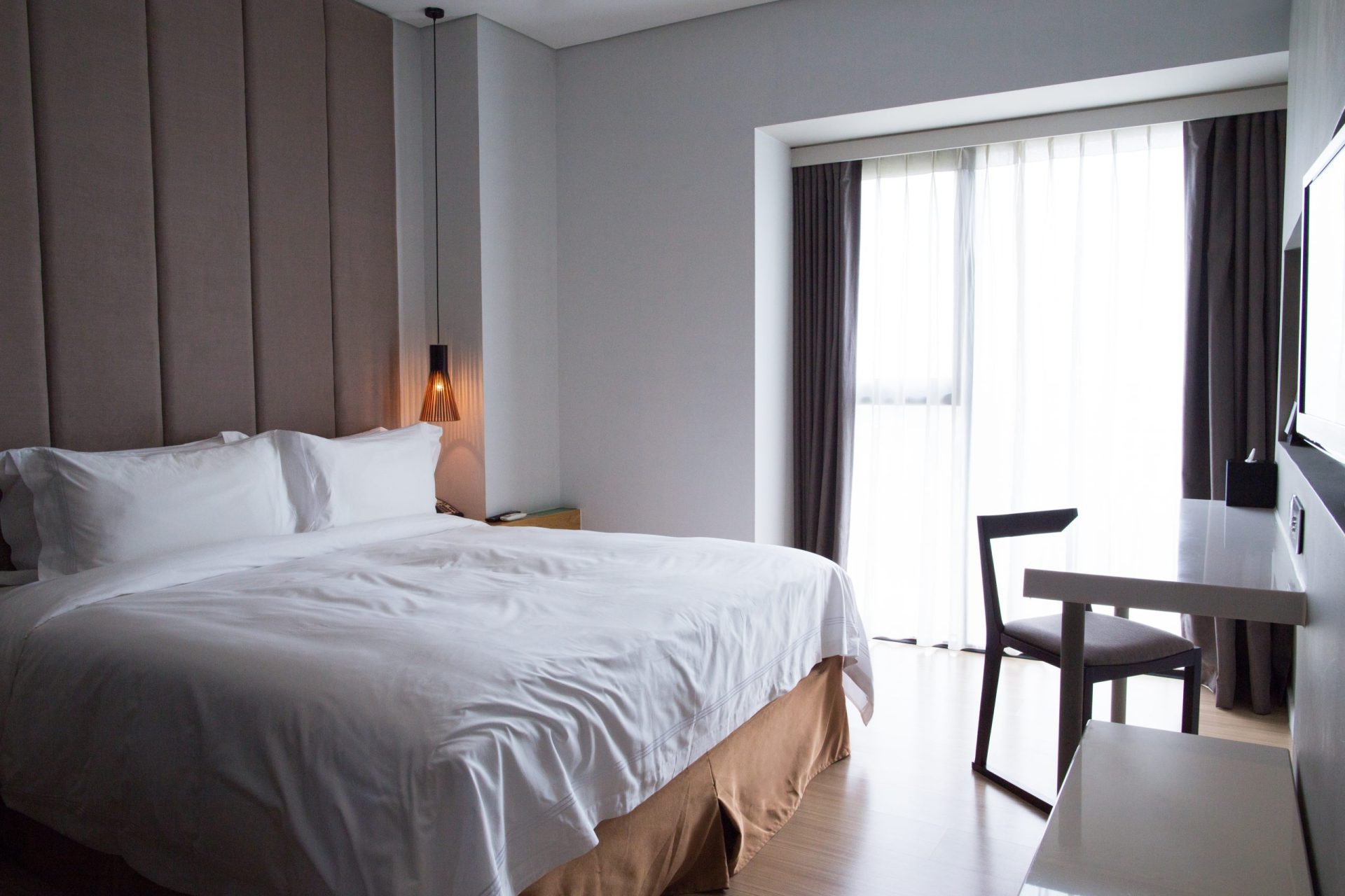 Când alegi un hotel, aspectele mici ale igienei pot face diferența între un sejur plăcut și o experiență dezamăgitoare