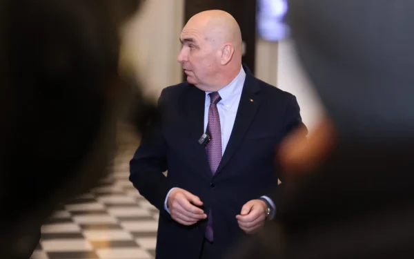 Consilier BNR, semnal de alarmă: Criză politică, pericol de recesiune pentru România