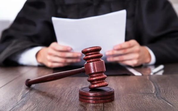 Judecătorii fug de dosarul avocatei care acuză manipulări la Tribunalul Constanța