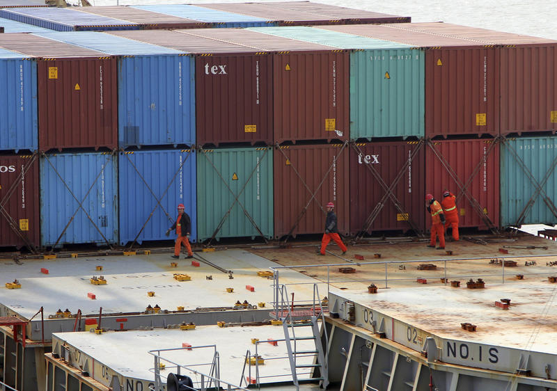 Deficitul comercial UE cu China, pe plus. Ce a adus Europa de peste mări