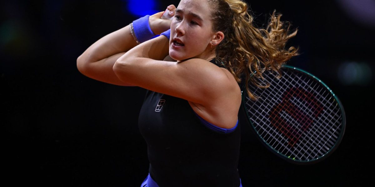 Andreeva, optimi la Stuttgart după thriller cu Ostapenko. Revenire de senzație!