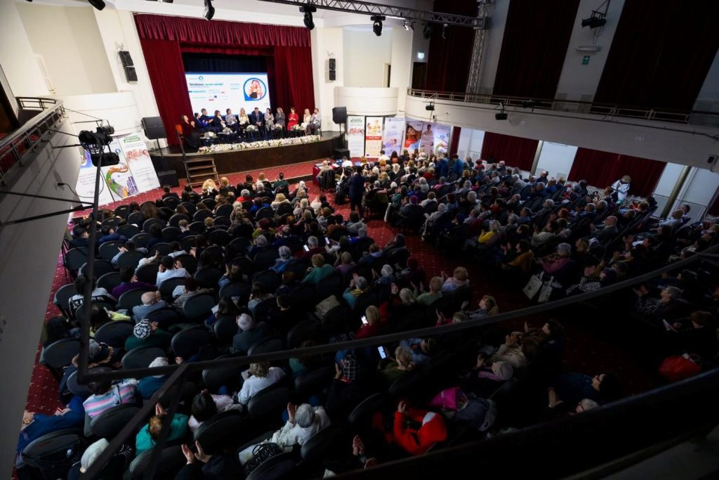 Senatorul Carmen Orban a inițiat formalitatea legislativă pentru stabilirea Zilei Vârstnicului, o măsură menită să atragă atenția asupra importanței și a valorii persoanelor în vârstă în societatea românească