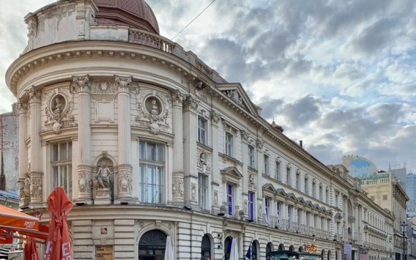 Palatul Pinacotecii, în renovare: Concurs de idei pentru noua fațadă