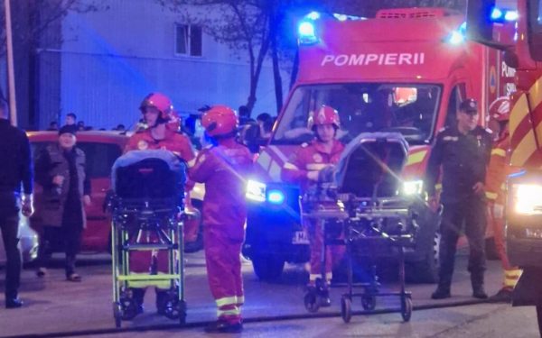 Incendiu devastator într-un bloc social din Constanța: Primăria caută soluții