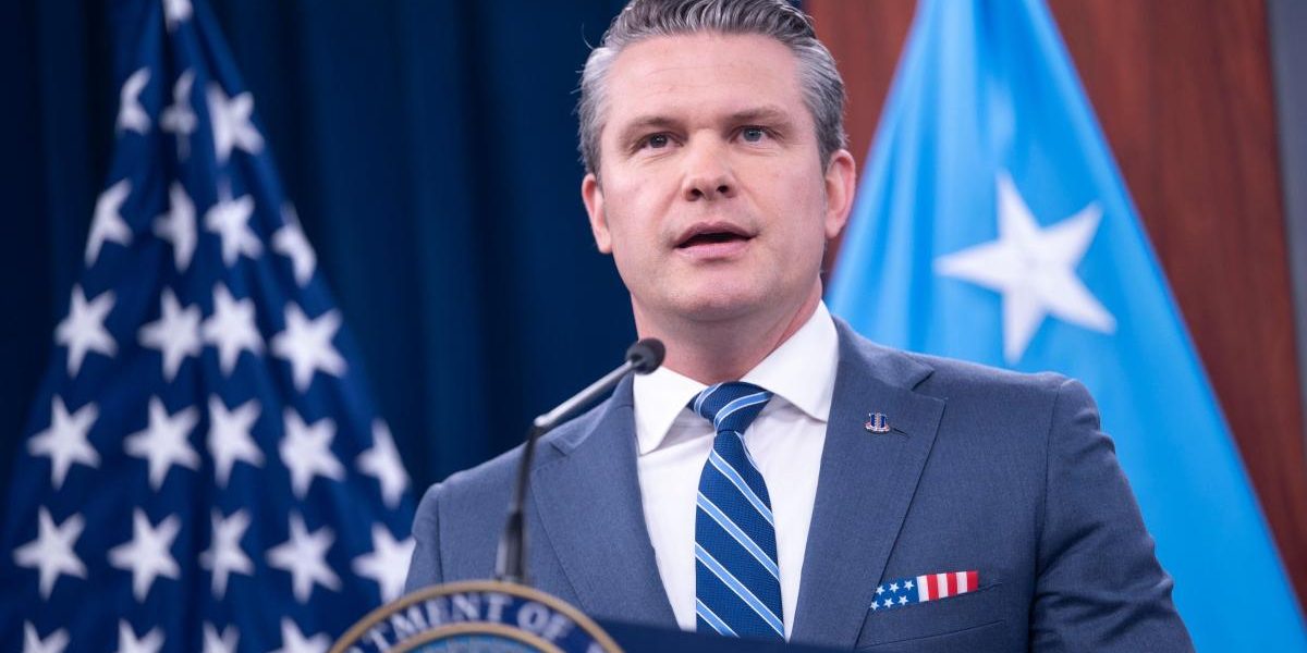 Hegseth, gafe la Pentagon: A citit „verset” din Pulp Fiction, crezând că e biblic