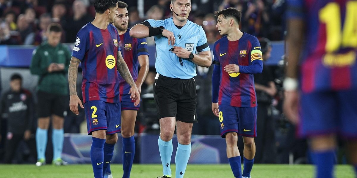 Presa catalană a declanșat un atac dur la adresa arbitrului român Istvan Kovacs după meciul Barcelona – Atletico Madrid, acuzând vehement deciziile acestuia