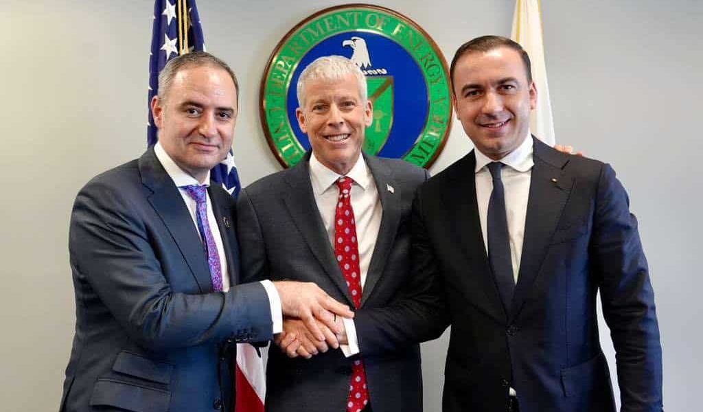 Miniștrii Români, lovitura la Washington: 500 milioane dolari de la Banca Mondială pentru gaze