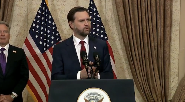 J.D. Vance, întors acasă: Misiune ratată în Iran pentru pace