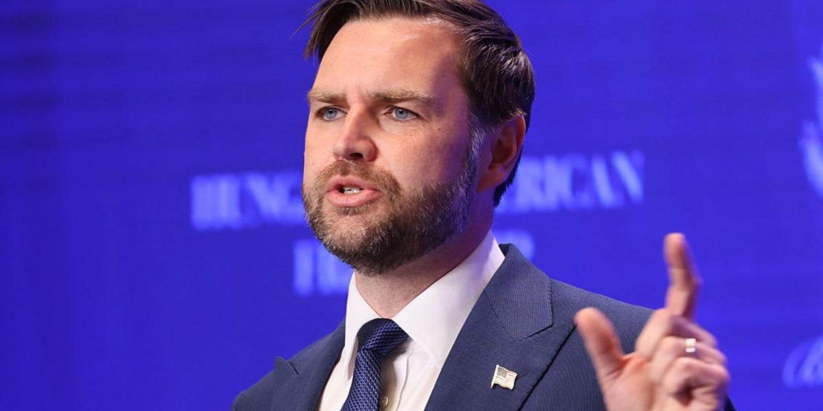 Vance, replica dură la adresa Papei: Să nu se amestece în treburile SUA, după Trump