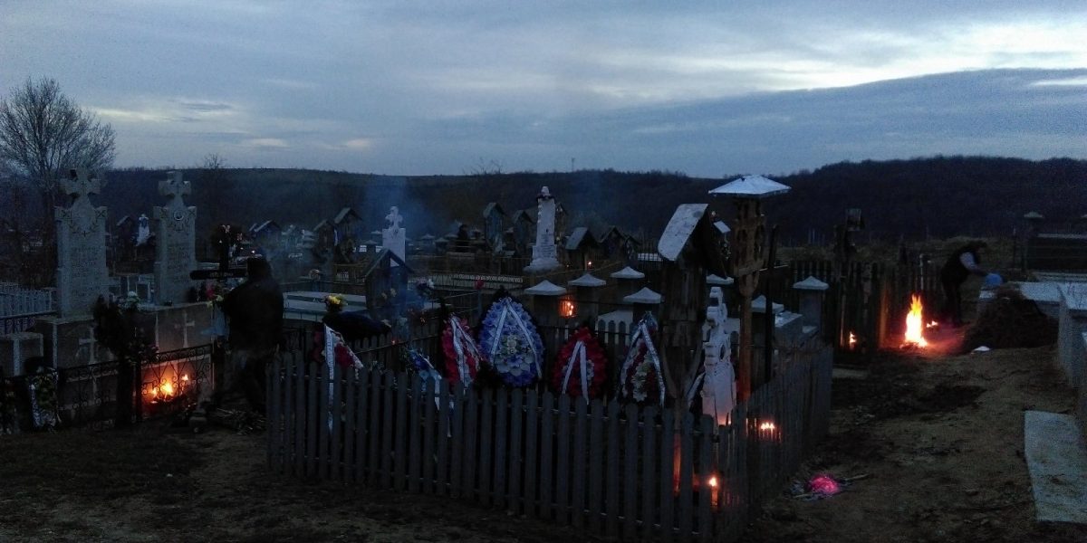 Obiceiuri stranii de Paște: Joimari în Oltenia, Prăgșorul în Țara Moților și țuru-n Sibiu