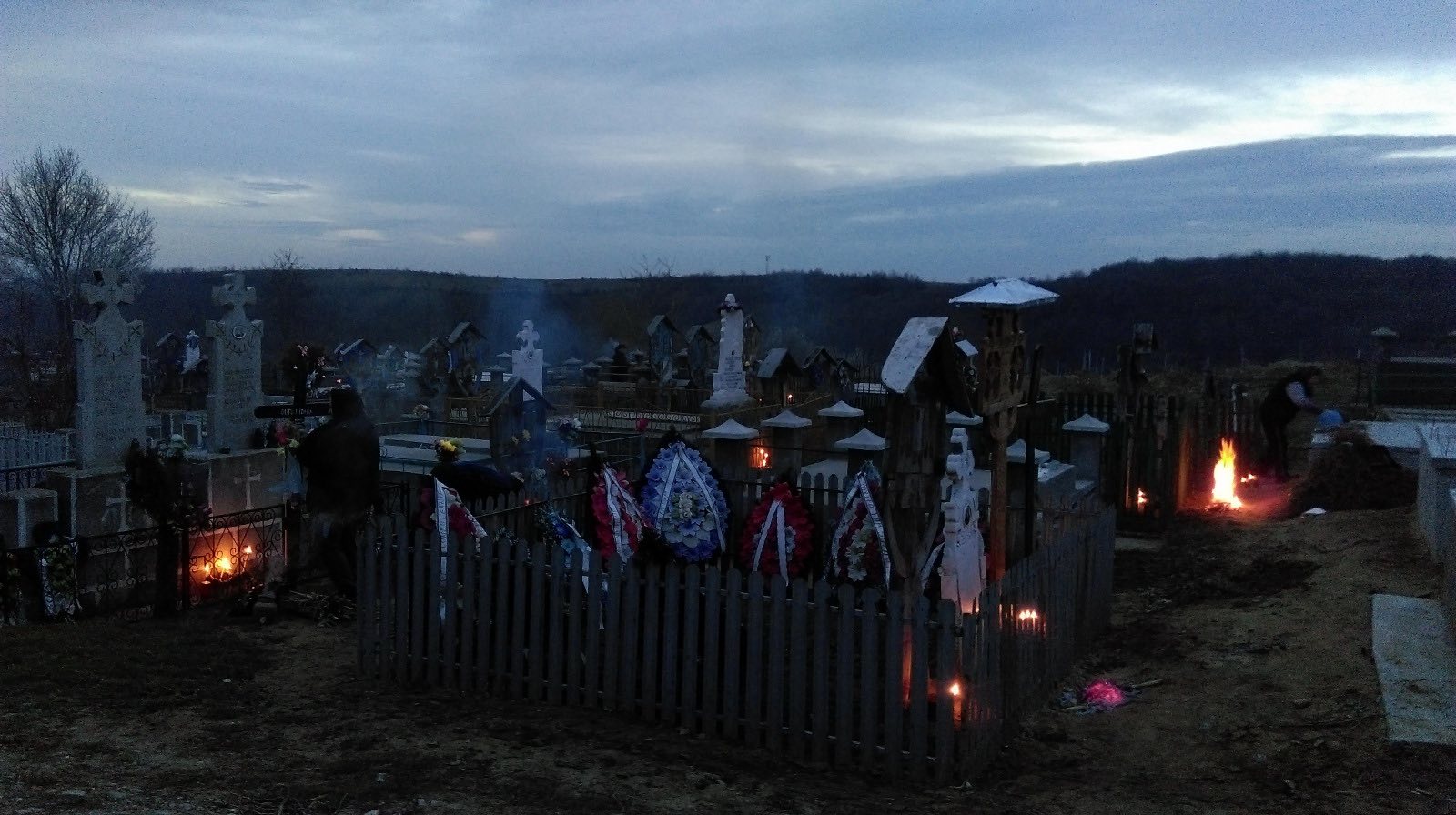 Obiceiuri stranii de Paște: Joimari în Oltenia, Prăgșorul în Țara Moților și țuru-n Sibiu