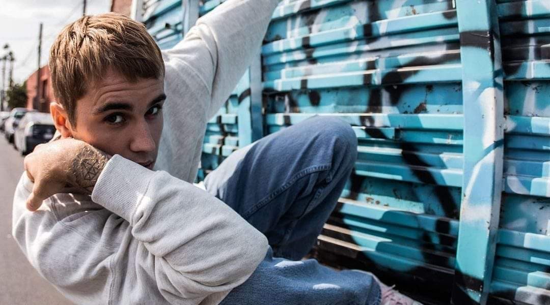 Justin Bieber, sub lumina reflectoarelor la Coachella: Spectacolul e garantat