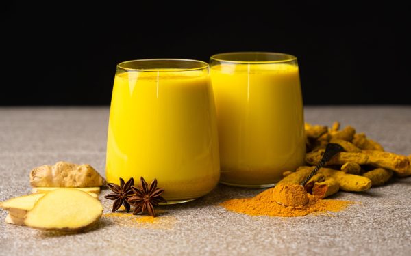 Laptele Auriu: Secretul unui somn profund și odihnitor dezvăluit