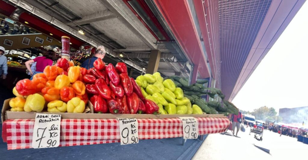 Consiliul Concurenţei atrage atenția asupra practicilor de stabilire a prețurilor pe piața legumelor, avertizând că majorările artificiale și anticipările prețurilor ar putea încălca prevederile legii