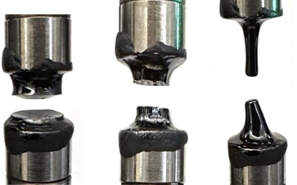 Oamenii de știință sparg barierele fizicii: lichidele, „solidificate” neașteptat