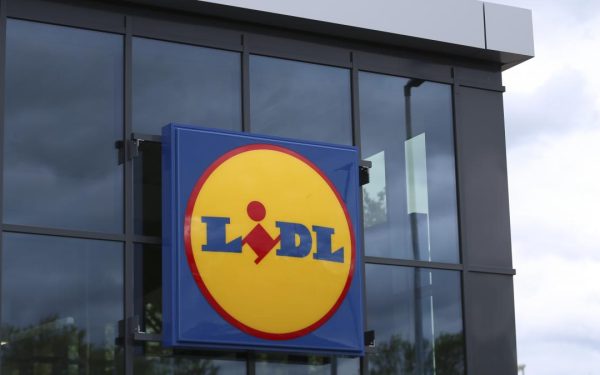 Lidl atacă piața de telefonie mobilă: 30 de țări pe lista de cucerit