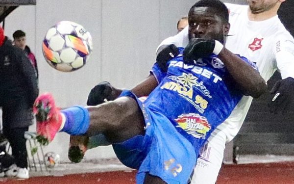 Bani publici, risipă crasă: 10.500 euro pe lună la o retrogradată din Liga 1