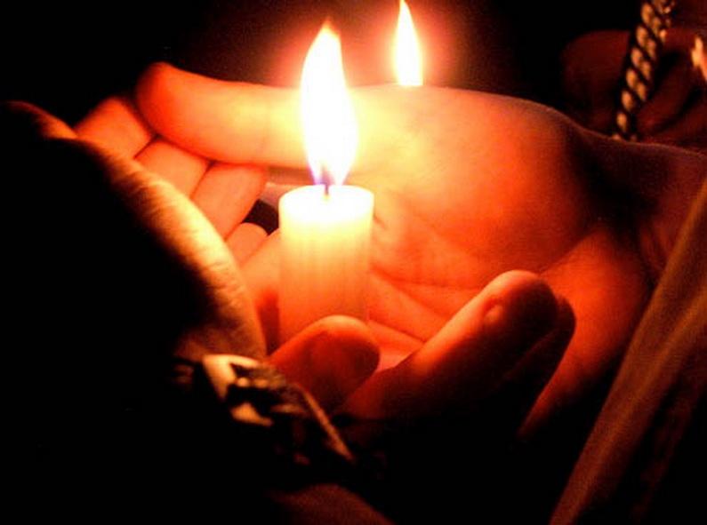 Lumina Sfântă de la Ierusalim ajunge în România, în ciuda războiului