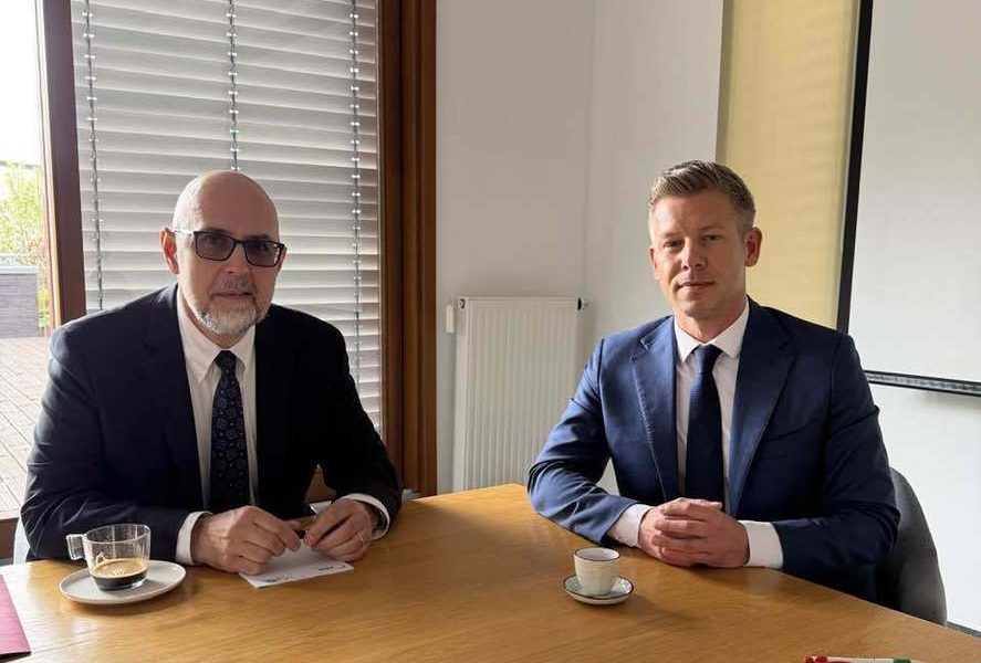 Maghiarii din Transilvania, ajutați în continuare de Ungaria lui Magyar