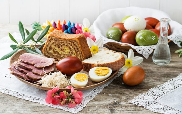 Arhiepiscopul Clujului Andrei, despre masa de Paște: Ce simbolizează Sărbătoarea