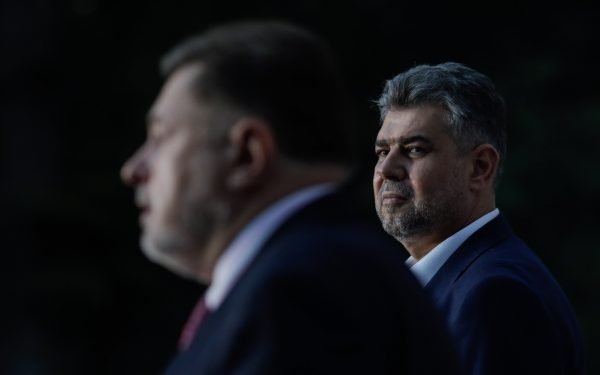 Ciolacu, despre scandalul Pfizer: Guvernul a tras de timp. Rafila, cu vaccin „servit”