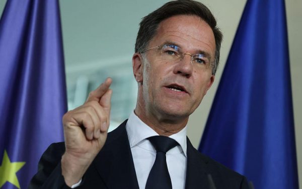 Rutte: NATO să majoreze ajutorul militar pentru Ucraina la 51 miliarde euro