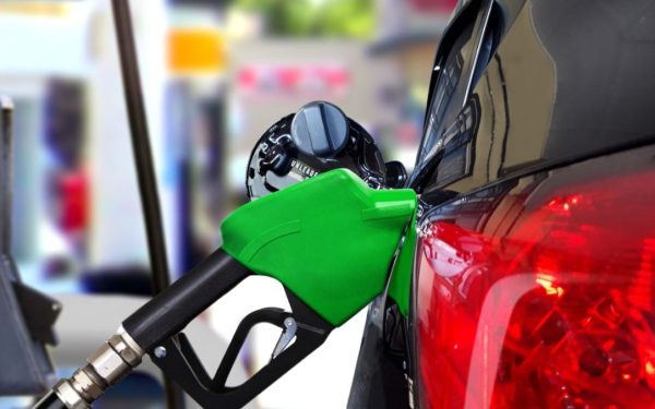 Unde găsești cea mai ieftină benzină în România? Prețuri pe 19 aprilie 2026