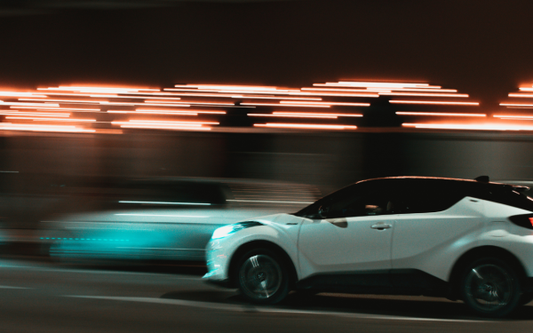 Cât scoți din buzunar în 2026 pentru o mașină? RCA, revizii, carburant