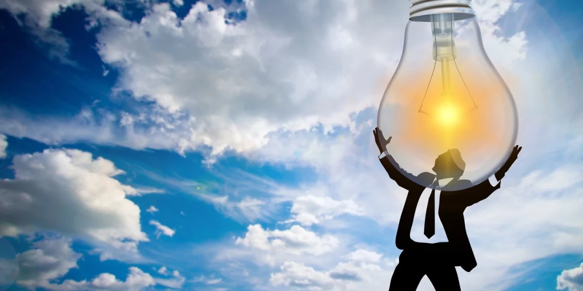 Japonia visează: Inel solar uriaș pe Lună pentru energie pe Pământ