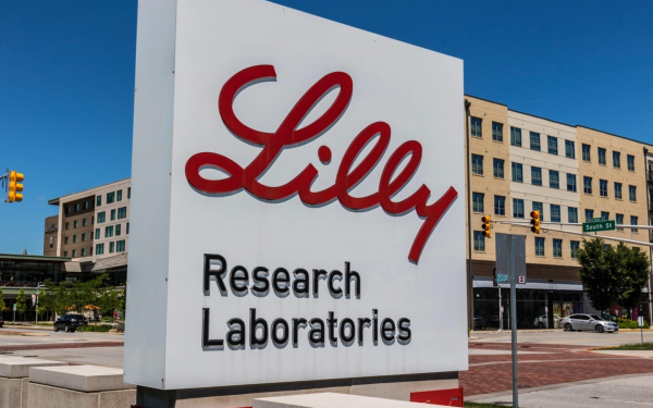 Lilly bagă 7 miliarde $ în Kelonia: Avans major în lupta cu cancerul