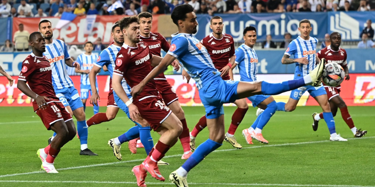 Victorie electrifiantă pentru Universitatea Craiova în fața Rapidului!