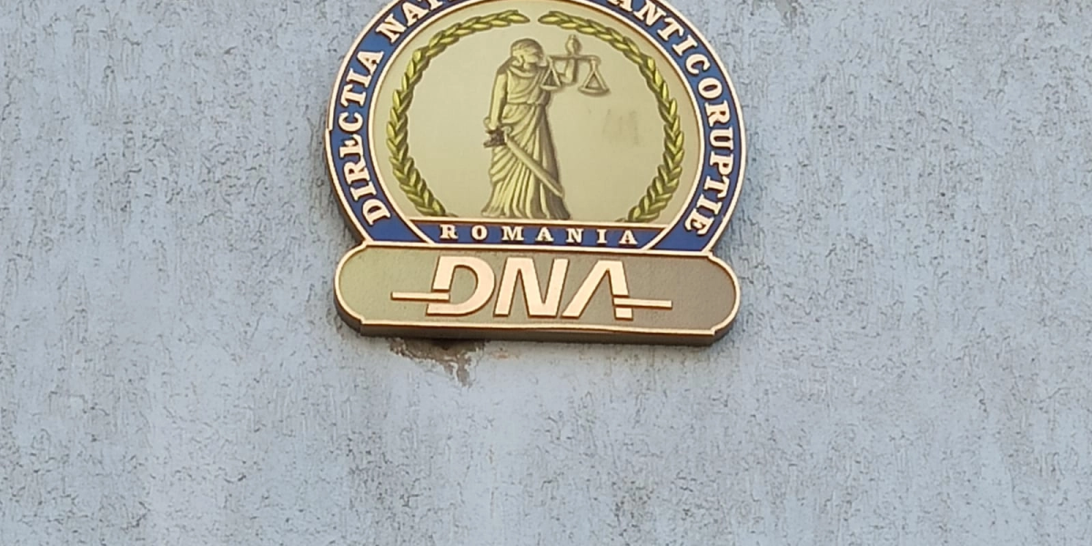 Fostă șefă DSP Brașov, trimisă în judecată de DNA: Ponturi în spitale pentru controale