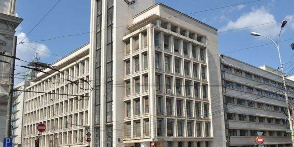 Ministerul Economiei, condus de Darău, aruncă o avere pe curățenie